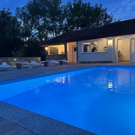 Villa Althea & Wellness *